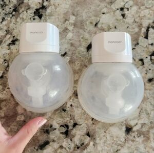 Momcozy s12 pro handsfree breast pump
